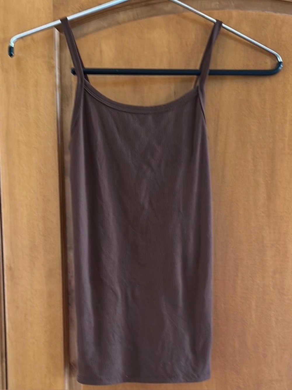 No Boundaries Women's Brown Ribbed Scoop Neck Cami Small